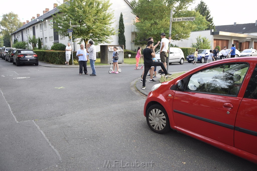 VU Koeln Porz Gremberghoven Auf dem Streitacker Breidenbachstr P34.JPG - Miklos Laubert